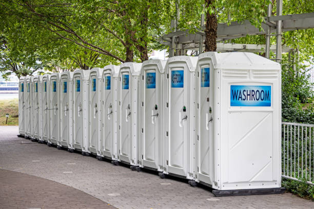 Best High-end porta potty rental  in Robertsde, AL